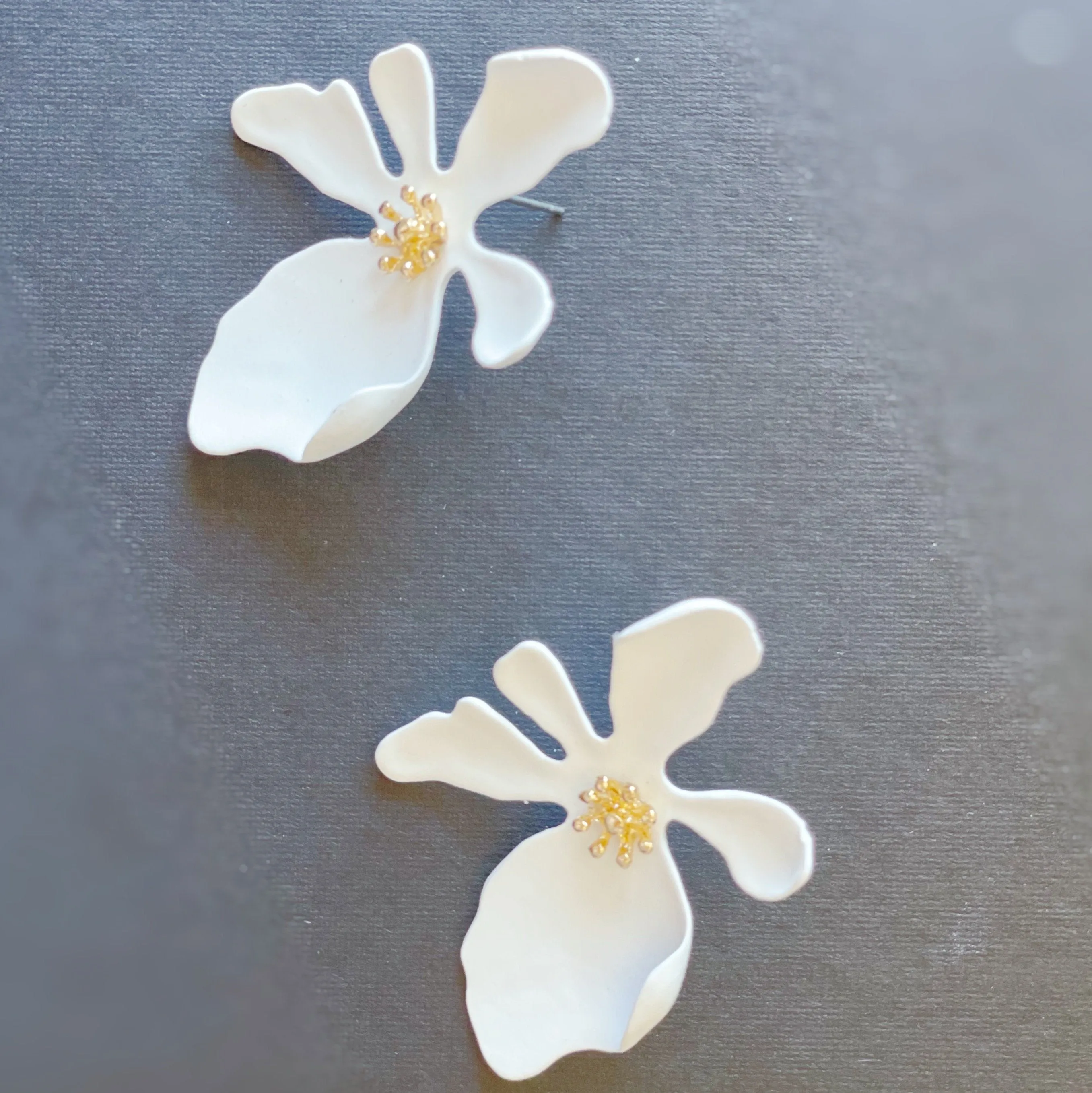 Exotic Bloom Flower Design Earrings