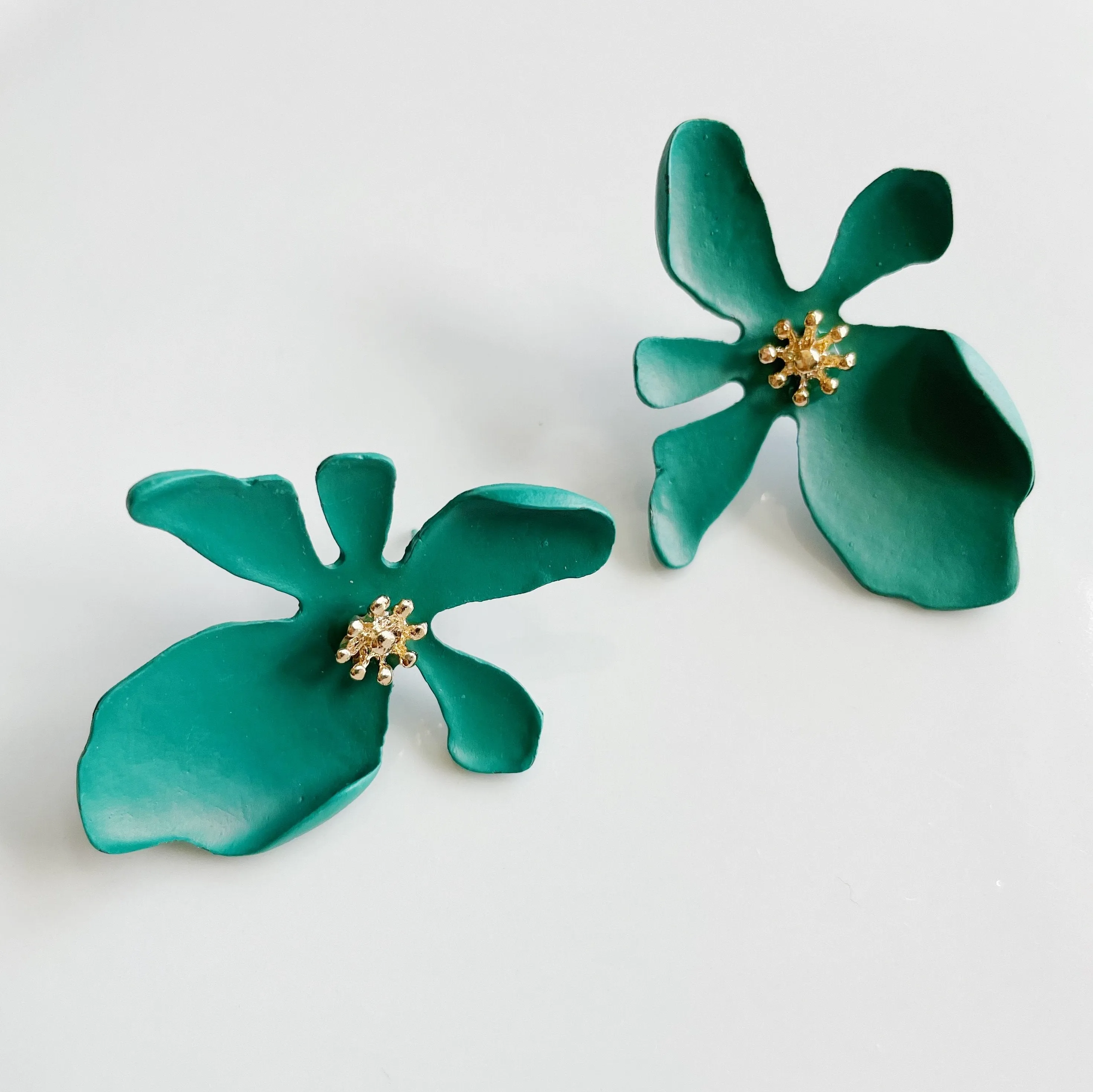 Exotic Bloom Flower Design Earrings