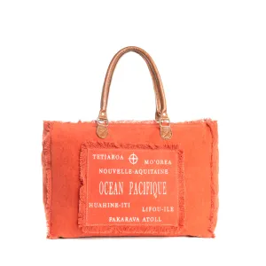 L'Atlantique Weekender in Salmon