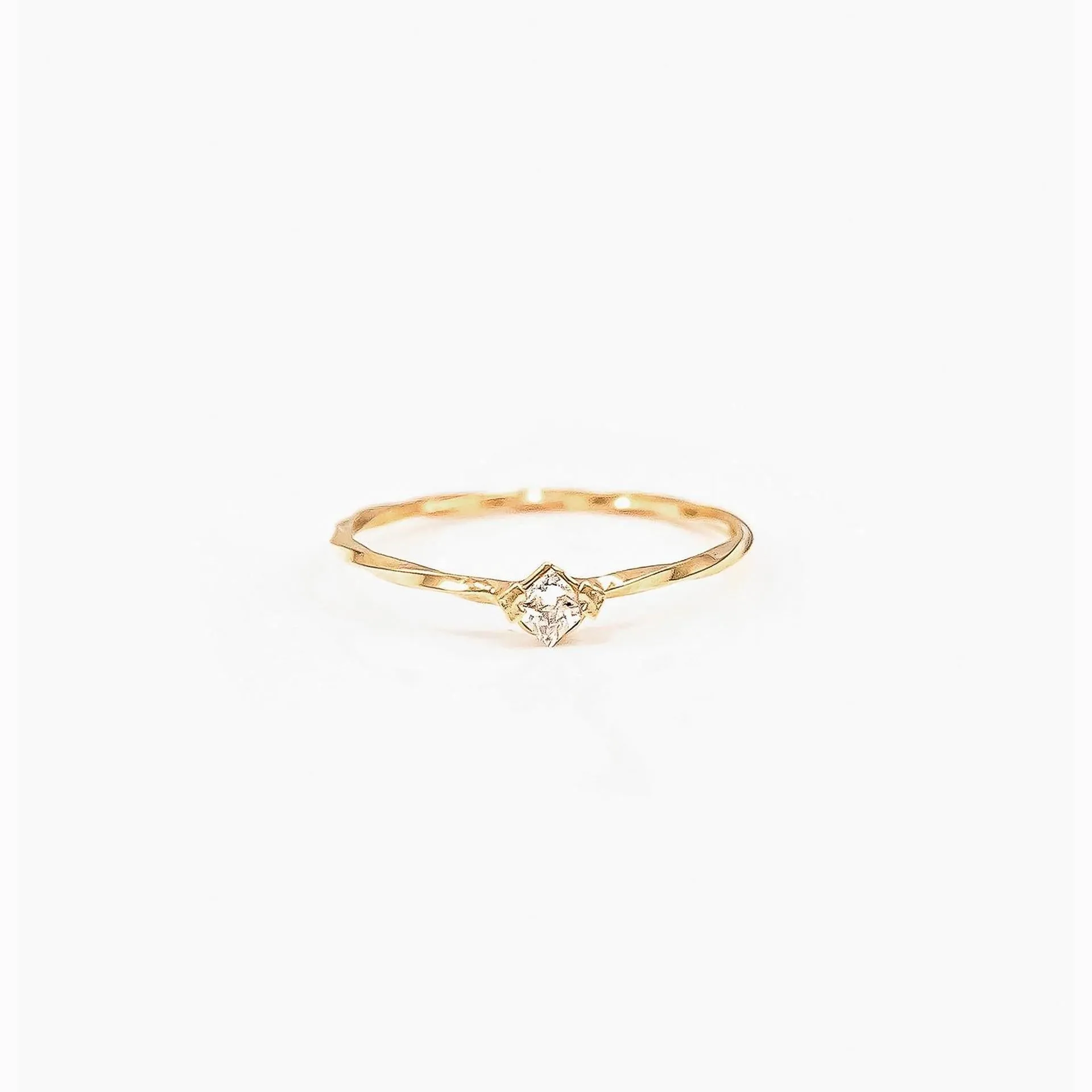 Thin Crystal Solitaire Ring (Mix 1)