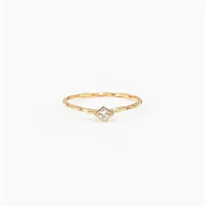 Thin Crystal Solitaire Ring (Mix 1)